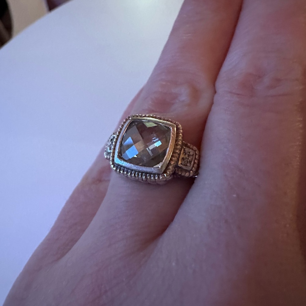 Judith Ripka Canary Crystal SS Ring - Picture 7 of 8